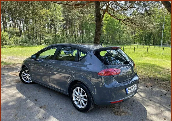 seat leon Seat Leon cena 22900 przebieg: 209000, rok produkcji 2010 z Krosno Odrzańskie